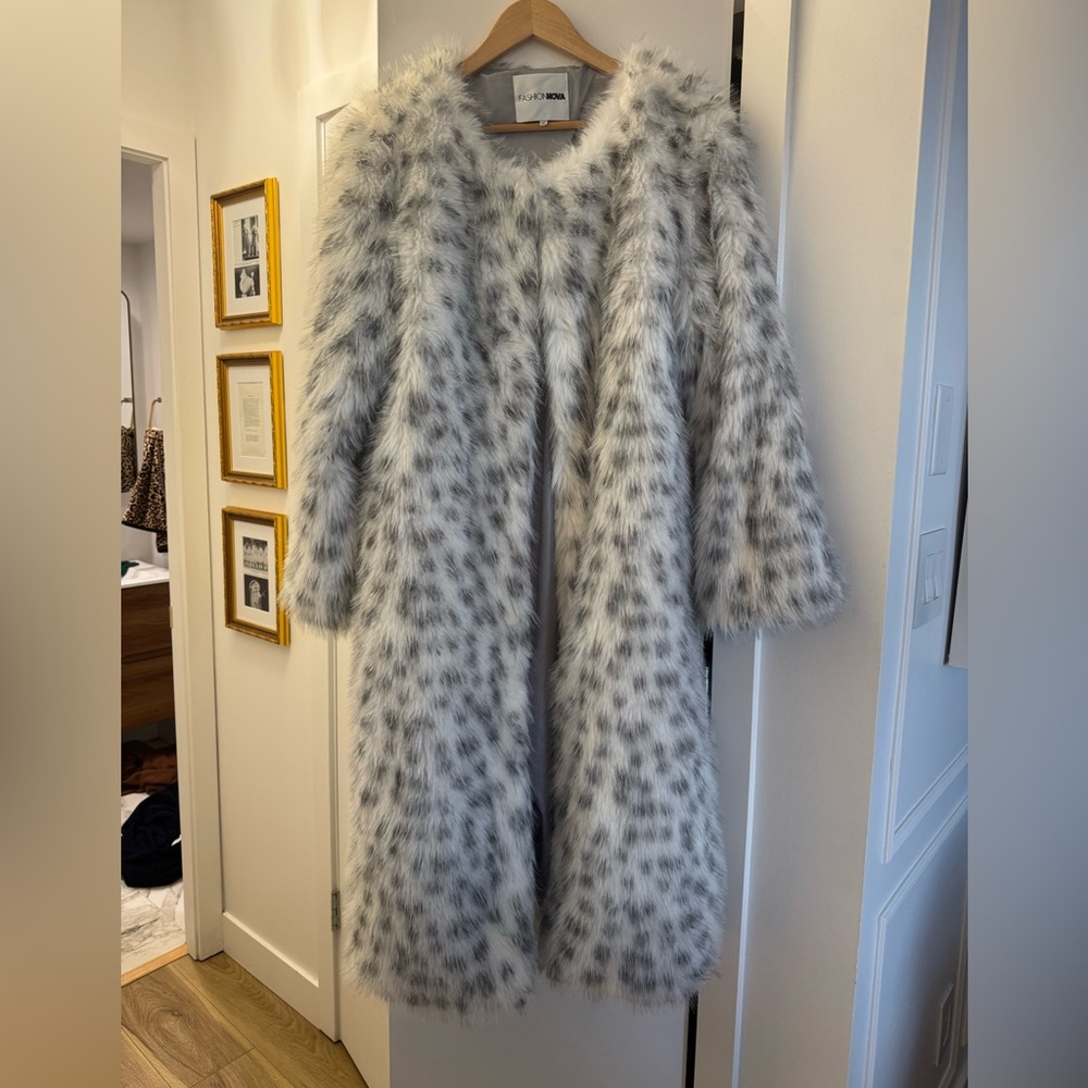 Fashion Nova White and Gray Teddy Jacket